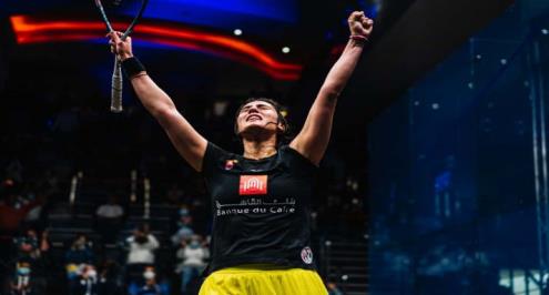 نور الشربيني تتأهل إلى نصف نهائي بطولة العالم للاسكواش